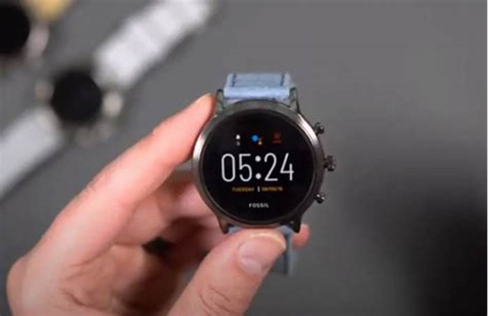 Fossil Gen 5 vs Skagen Falster 3: A Stylish Smartwatch Showdown