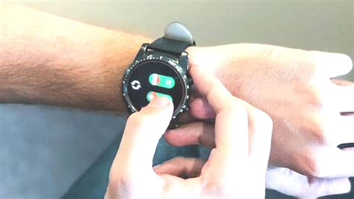 How Smartwatches Can Help You Learn New Skills and Languages