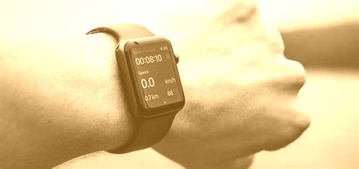 How to Use Your Smartwatch to Connect with a Personal Trainer for Remote Coaching and Workout Guidance