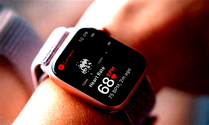 How to Use Your Smartwatch to Monitor Your Heart Rate