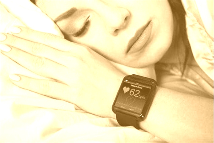 Should I sleep with smartwatch?