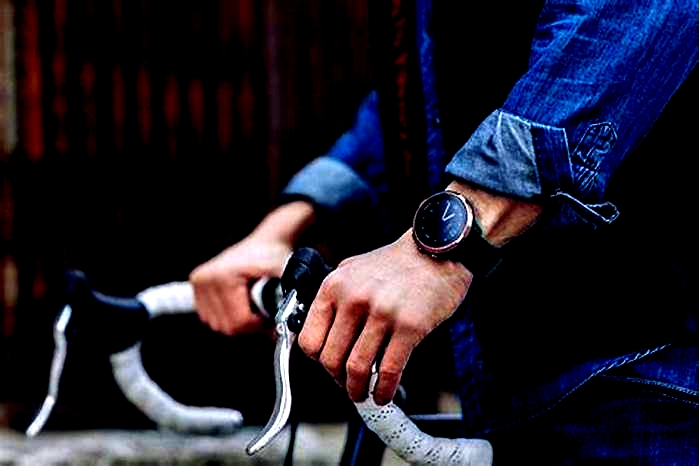 The Easy Way to Use Your Smartwatch for Navigation While Cycling